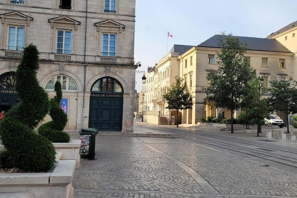 Le Domremy F2 Au Coeur D'Orleans Orléans Exterior foto